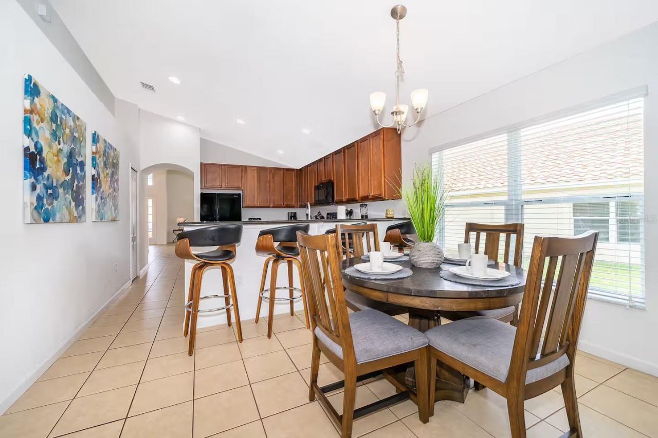 420 Viola Drive, Davenport, FL 33837 Photo