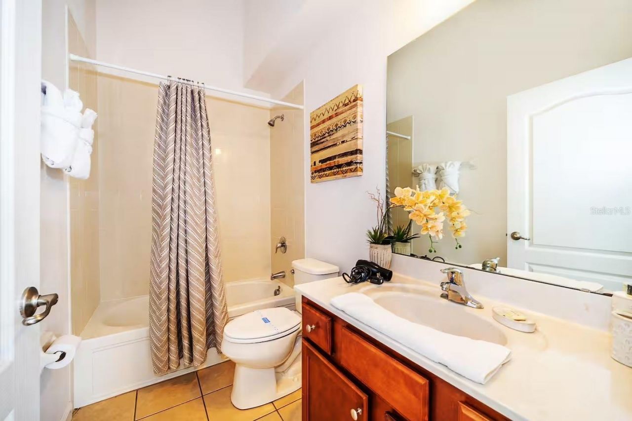 420 Viola Drive, Davenport, FL 33837 Photo