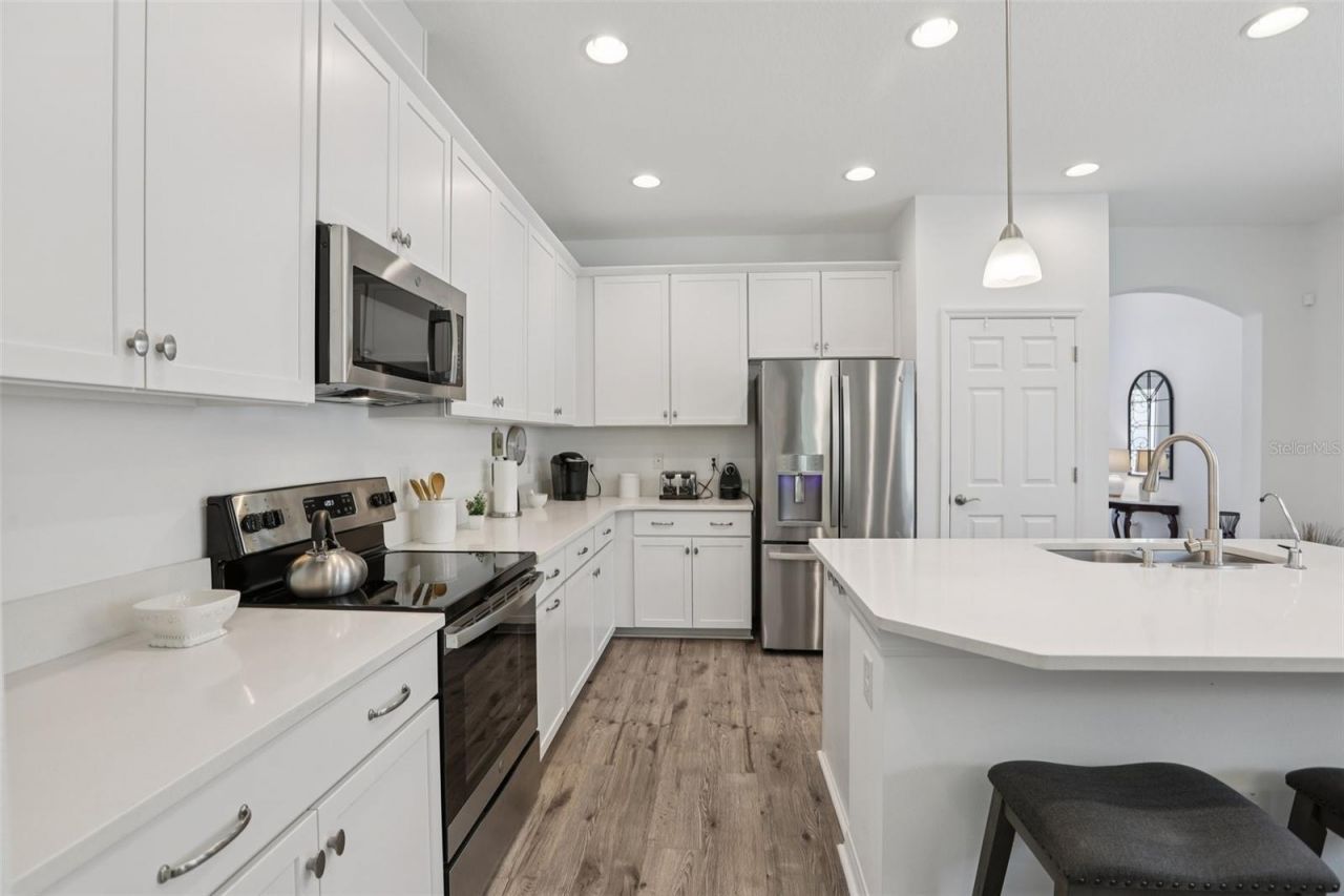 7114 Gulf Cypress Avenue, Land O Lakes, FL 34637 Photo