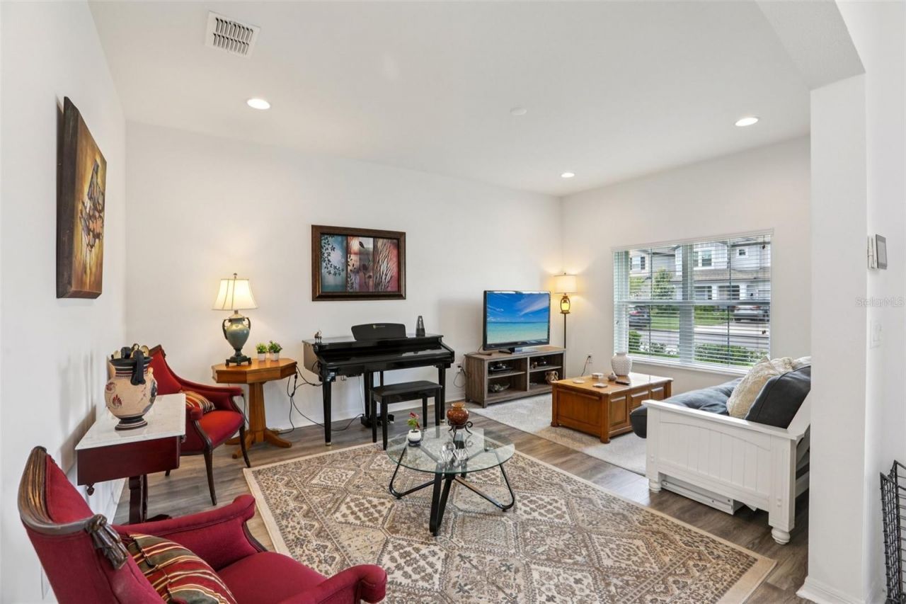 7114 Gulf Cypress Avenue, Land O Lakes, FL 34637 Photo