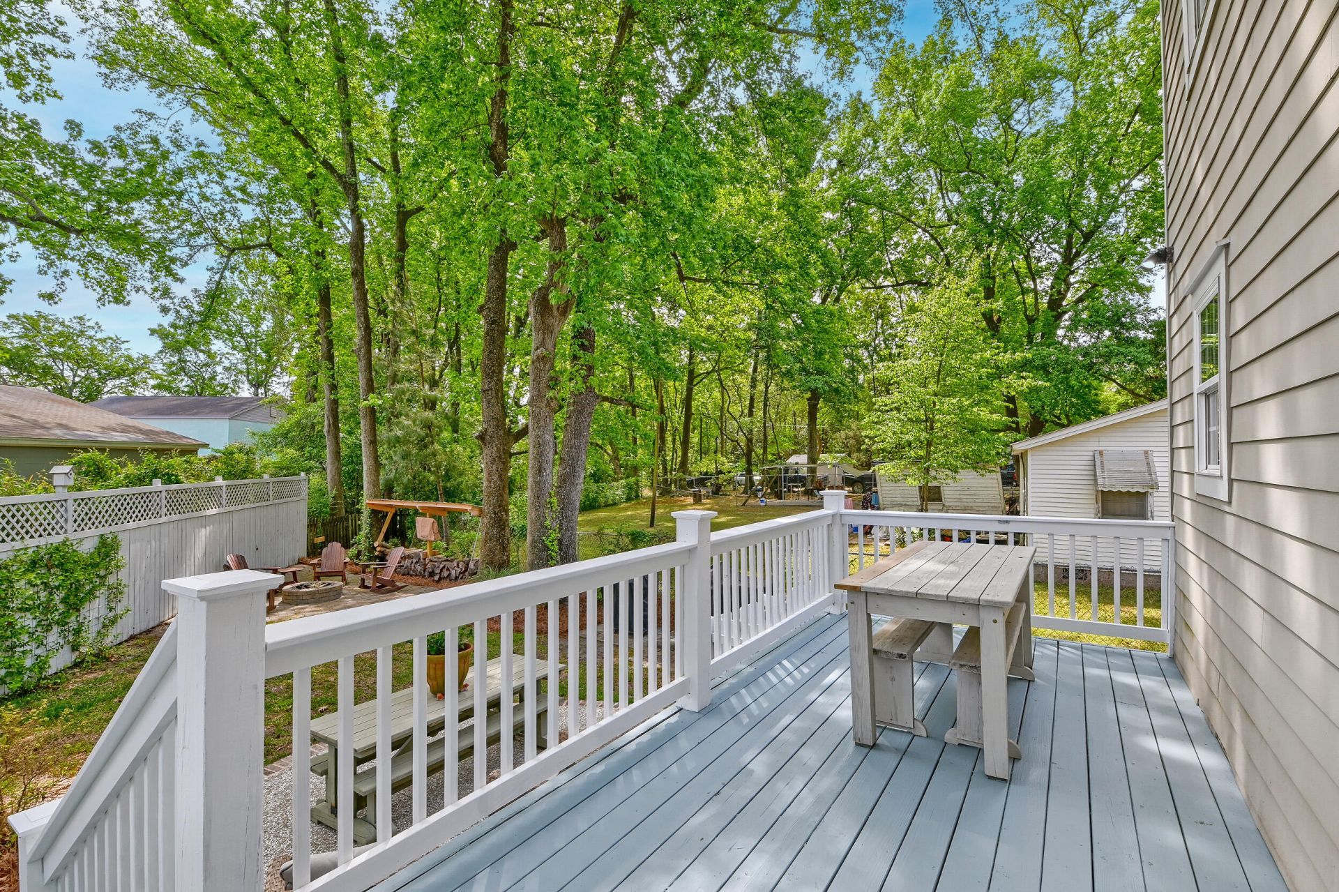 920 East Street Photo 10