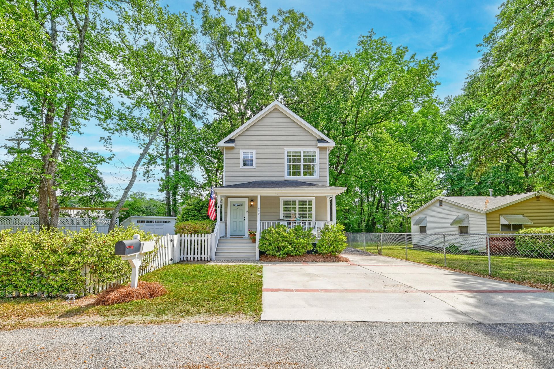 920 East Street Photo 15