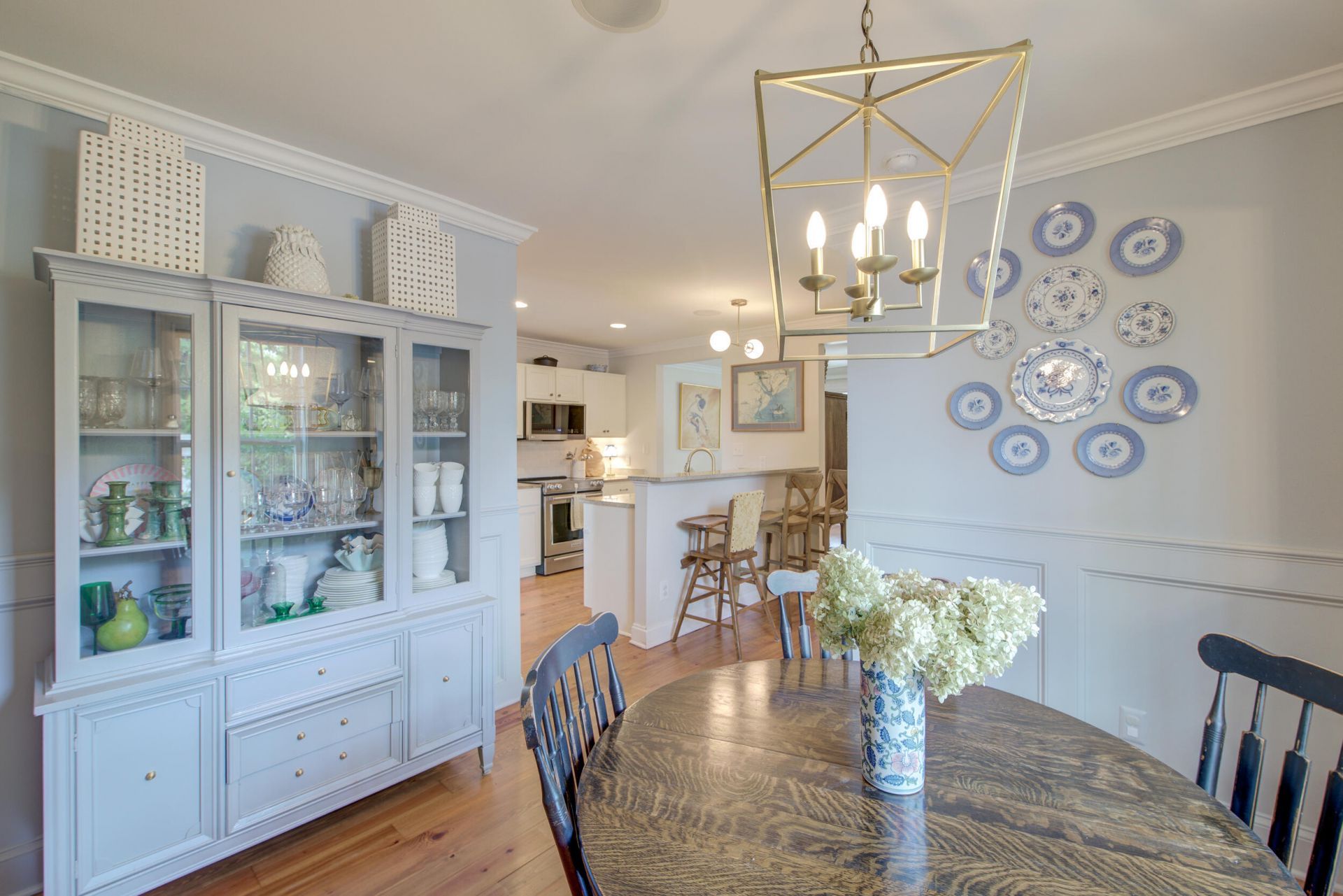 920 East Street Photo 33