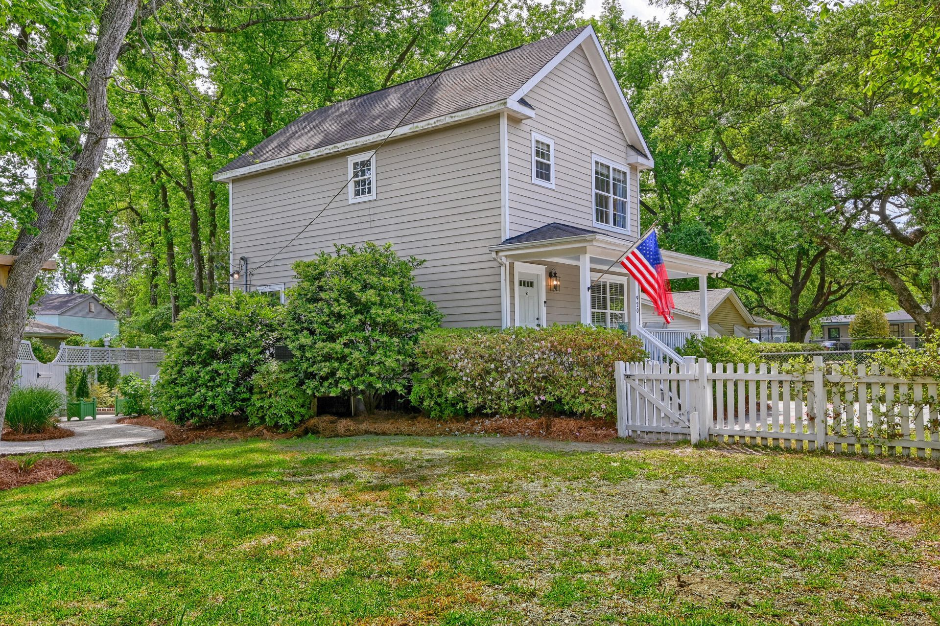 920 East Street Photo 41