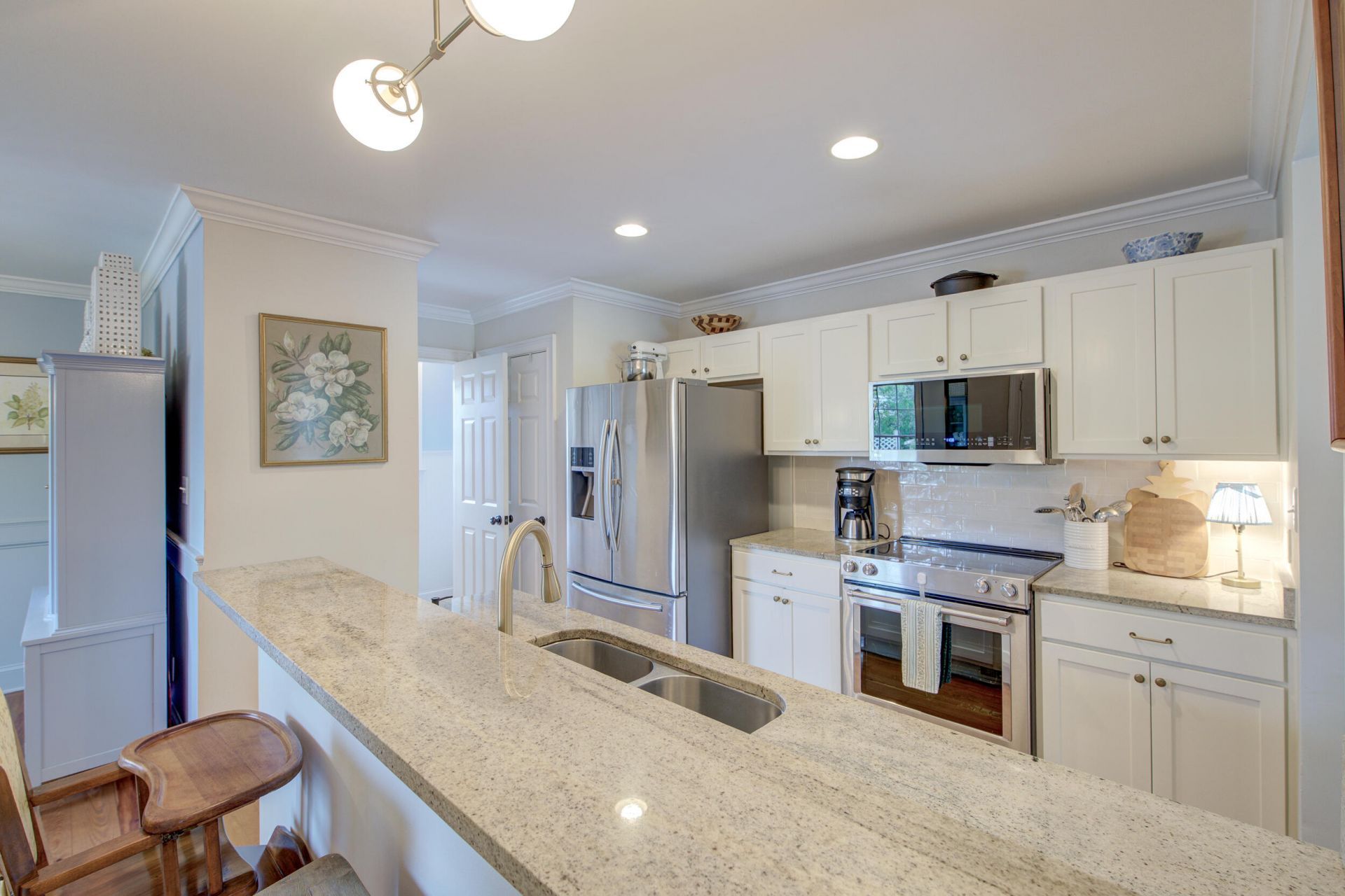 920 East Street Photo 7