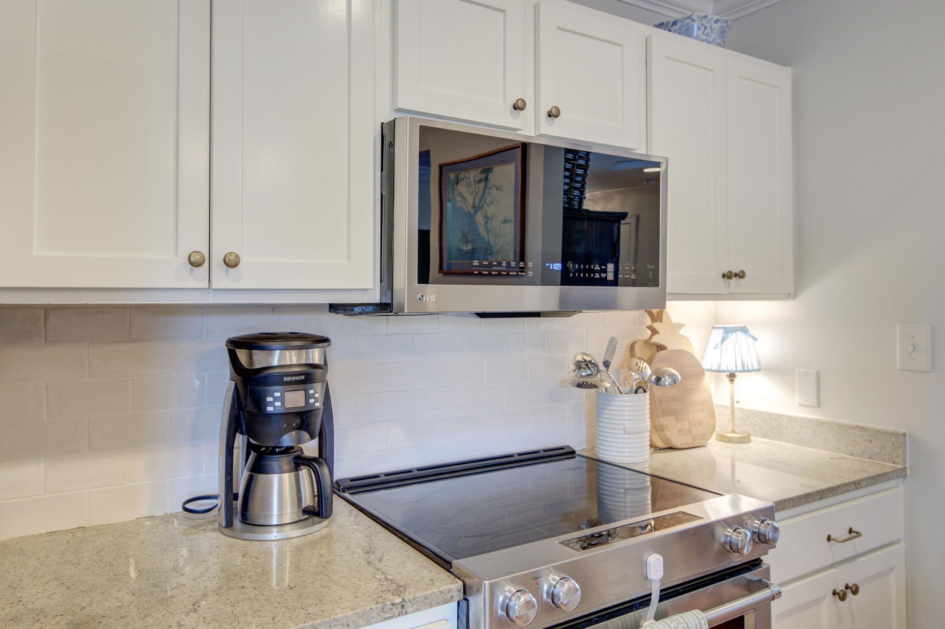 920 East Street Photo 8