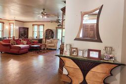 23 Monarch Ct.  photo 4