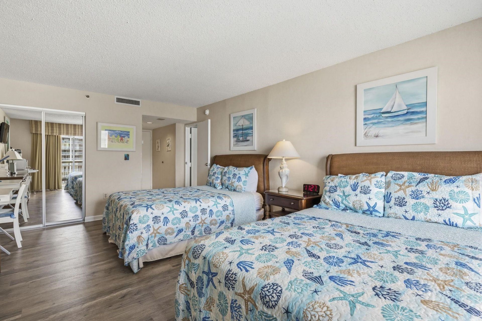 9280 Queensway Blvd.  Photo 23