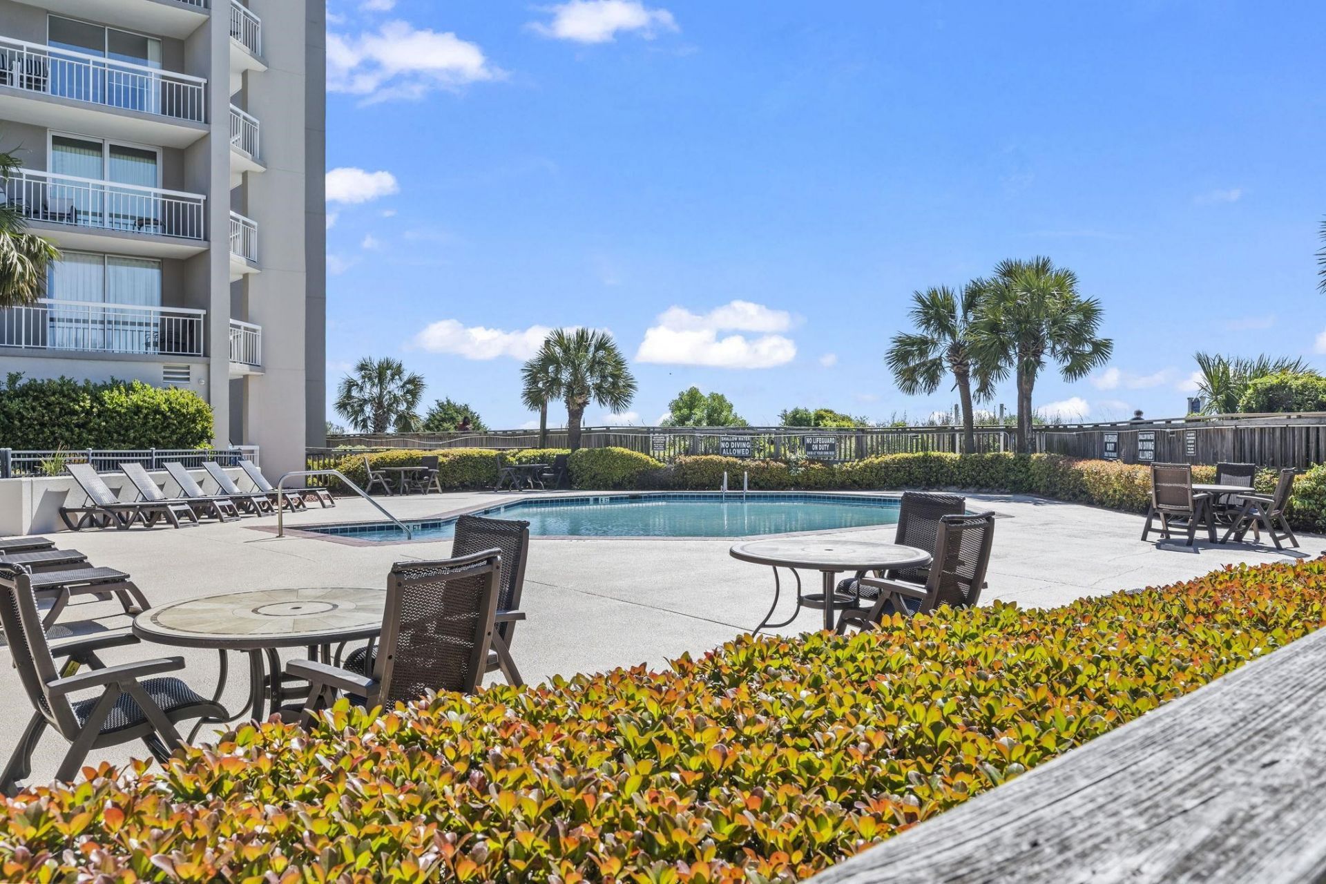 9280 Queensway Blvd.  Photo 33