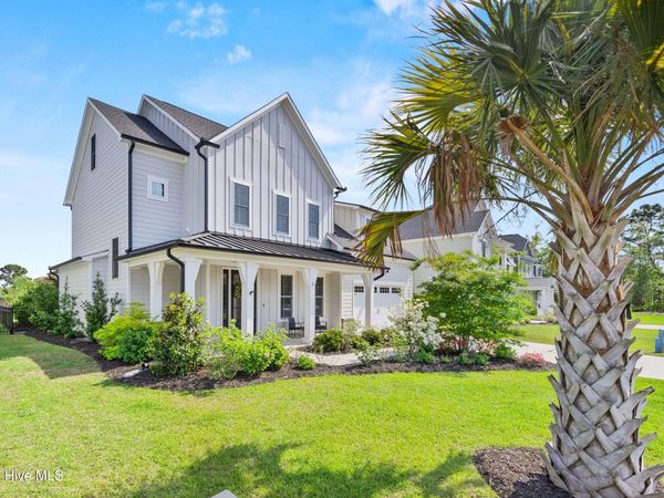 2 N Artisan Drive, Hampstead, NC 28443