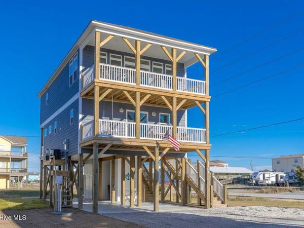 1502 Wahoo Street, North Topsail Beach, NC 28460