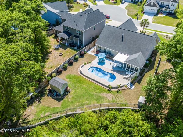 175 Violetear Ridge, Hampstead, NC 28443