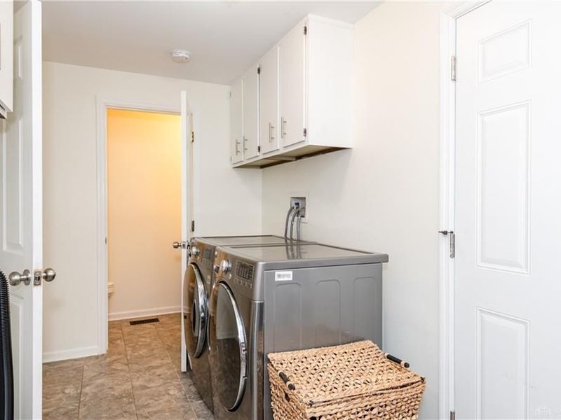 728 Chipplegate Drive, Centerville, OH 45459 Photo 14