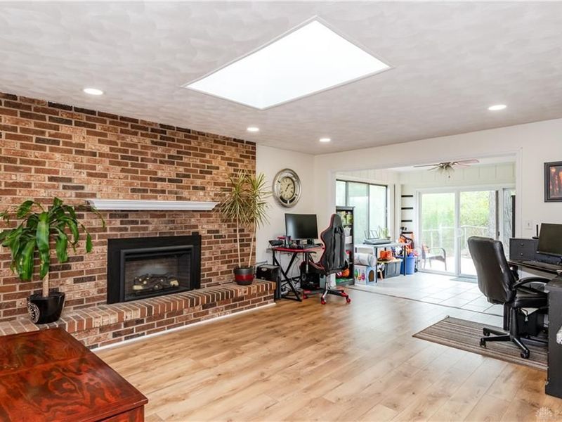 728 Chipplegate Drive, Centerville, OH 45459 Photo 8