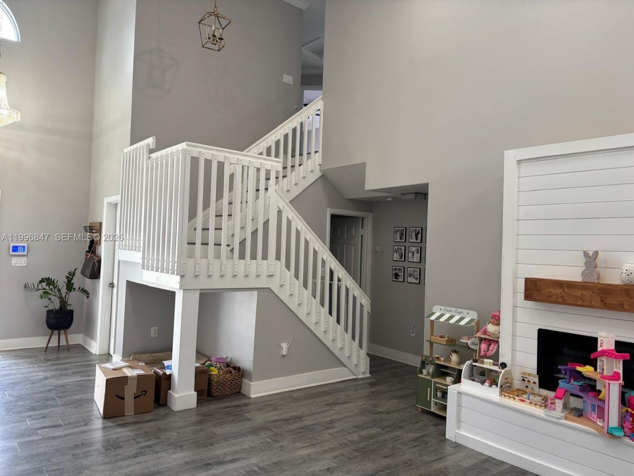 15891 SW 76th St, Miami, FL 33193 Photo