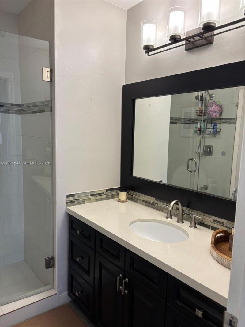 15891 SW 76th St, Miami, FL 33193 Photo