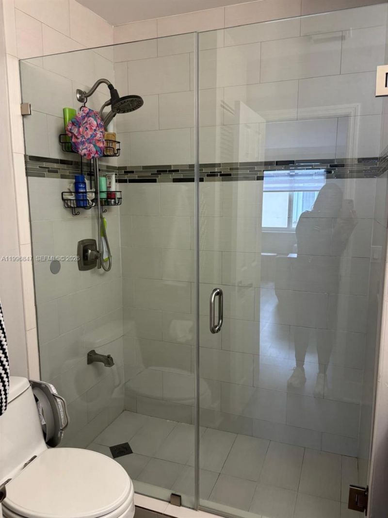 15891 SW 76th St, Miami, FL 33193 Photo