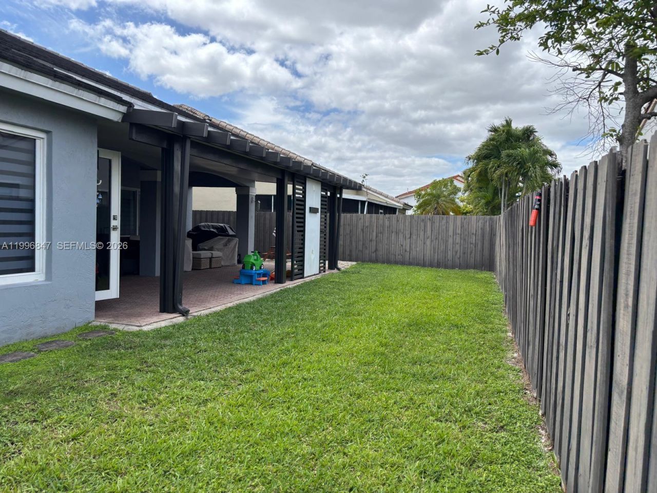 15891 SW 76th St, Miami, FL 33193 Photo