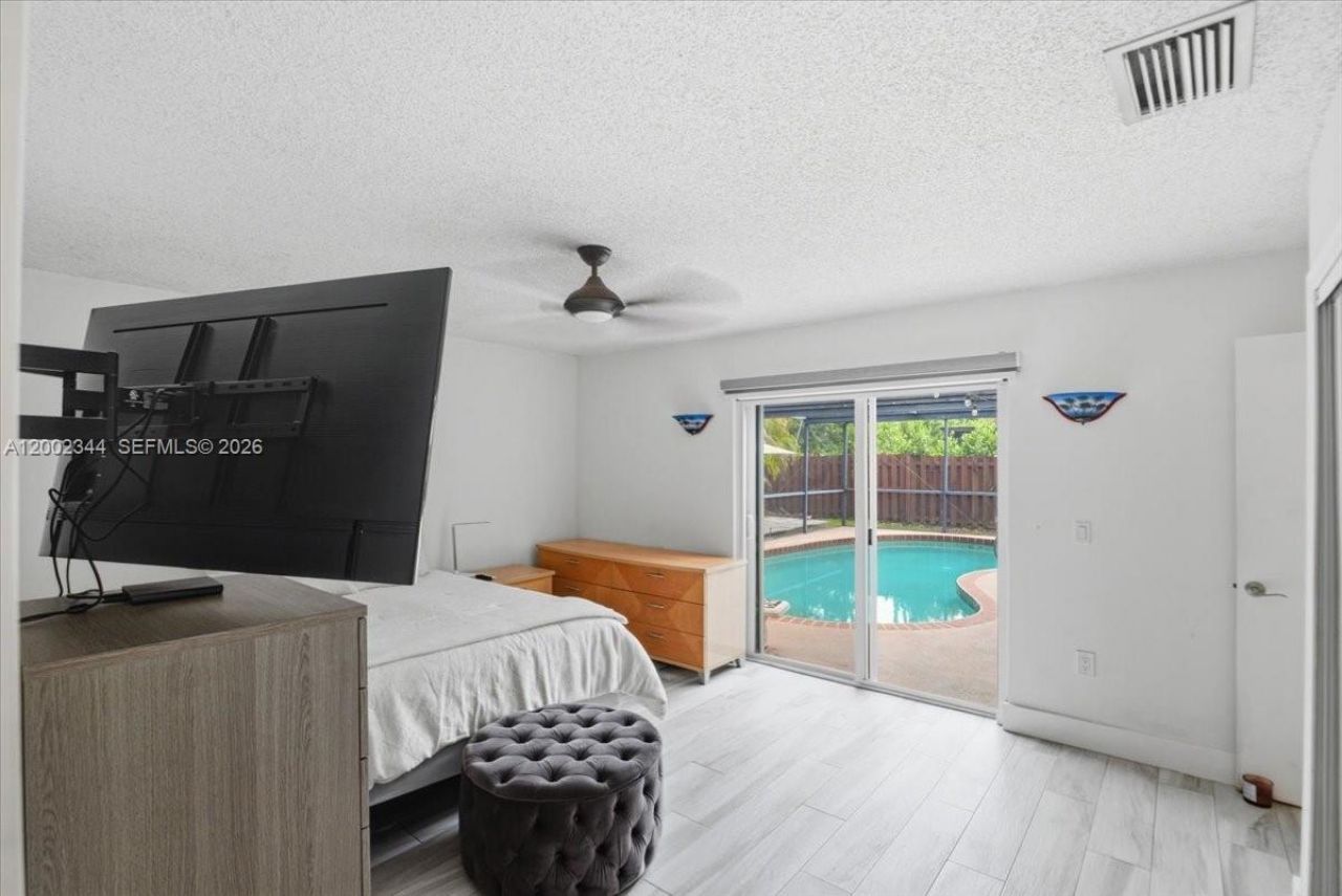 500 SW 167th Ter, Weston, FL 33326 Photo