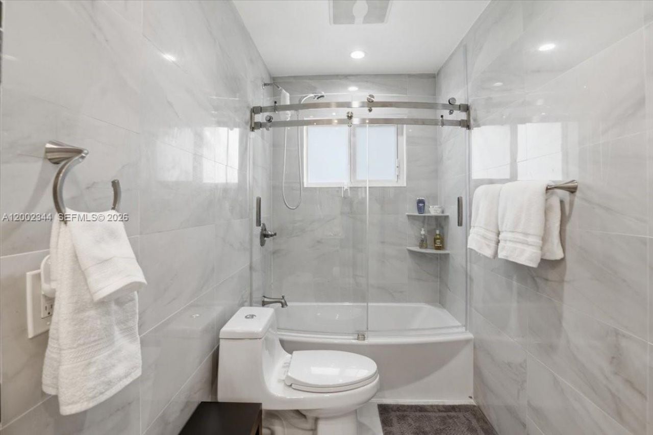 500 SW 167th Ter, Weston, FL 33326 Photo