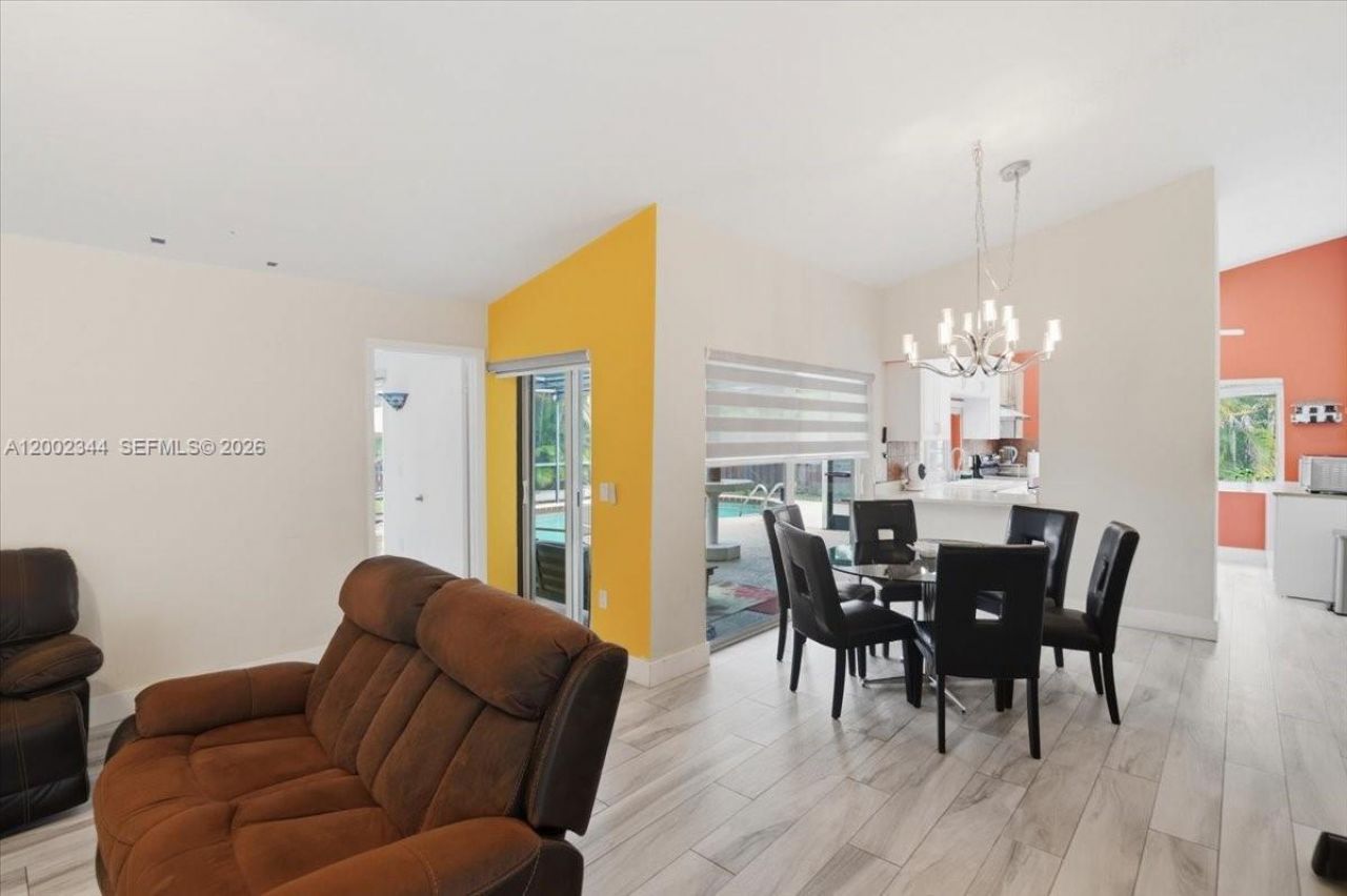 500 SW 167th Ter, Weston, FL 33326 Photo