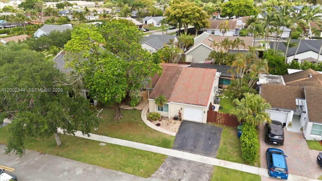 500 SW 167th Ter, Weston, FL 33326 Photo