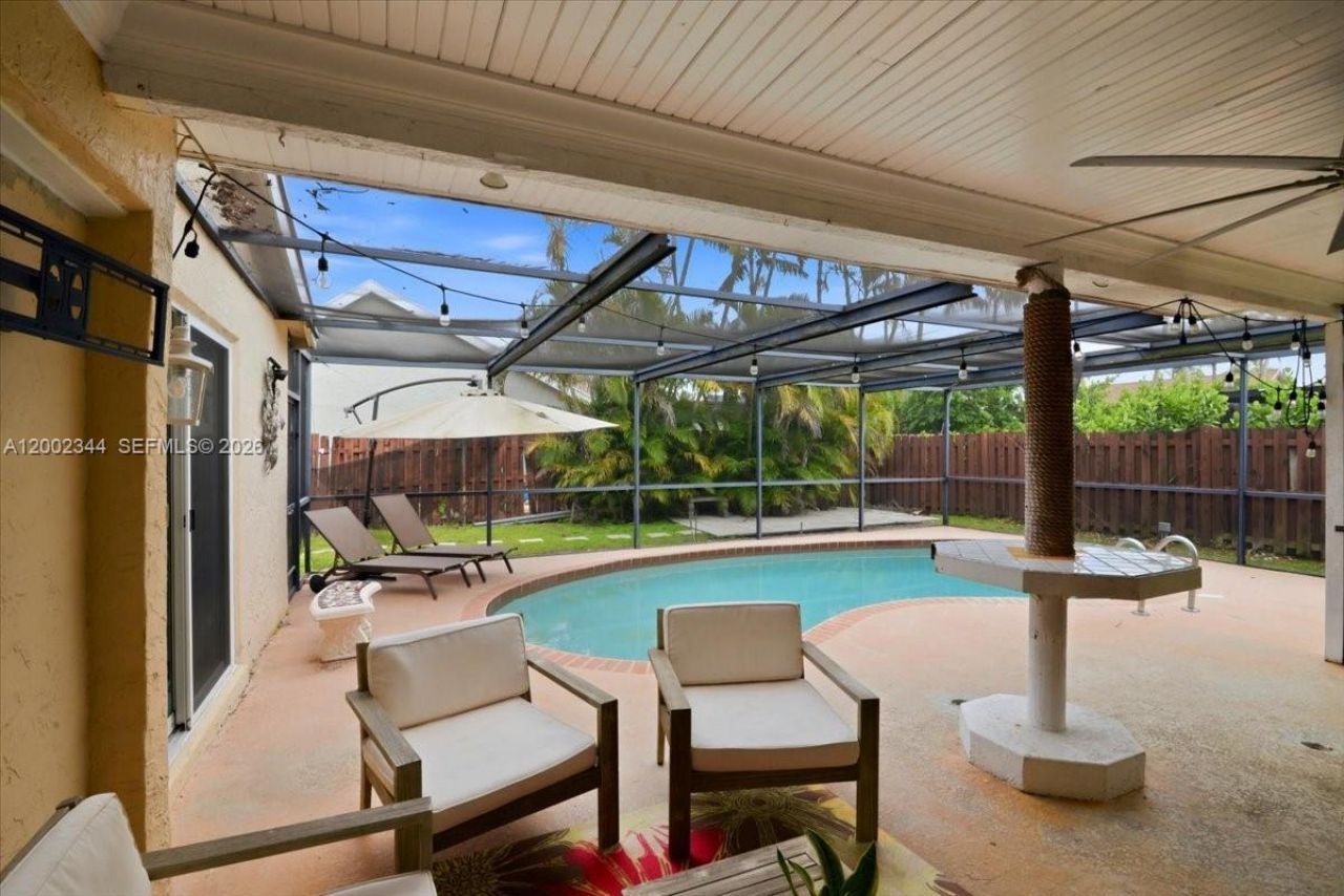 500 SW 167th Ter, Weston, FL 33326 Photo