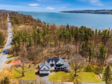 3189 East Lake Road , Skaneateles, NY 13152