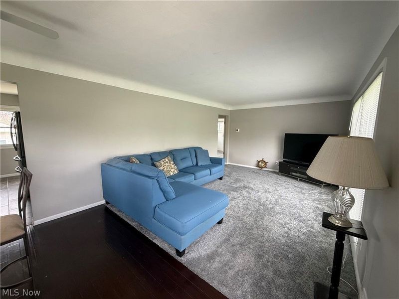 6840 Middlebrook Boulevard, Middleburg Heights, OH 44130 Photo 10