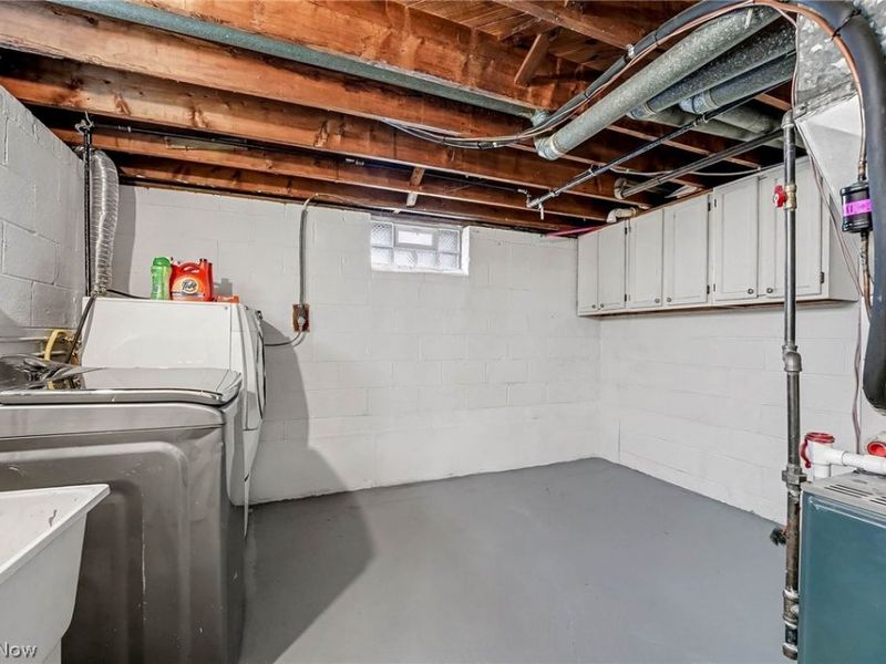 6840 Middlebrook Boulevard, Middleburg Heights, OH 44130 Photo 25