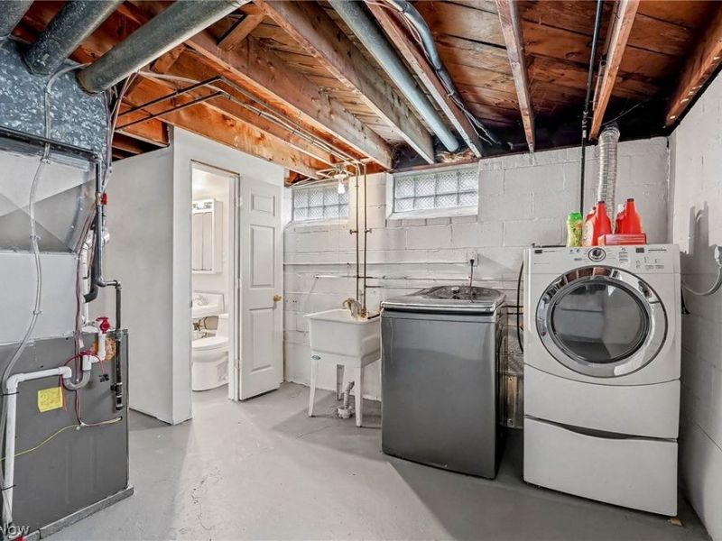 6840 Middlebrook Boulevard, Middleburg Heights, OH 44130 Photo 26