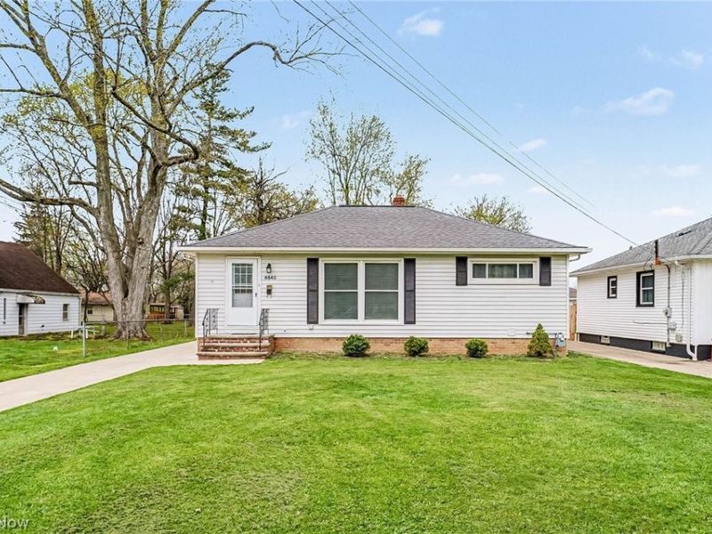 6840 Middlebrook Boulevard, Middleburg Heights, OH 44130 Photo 39