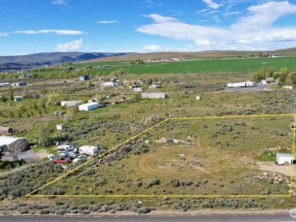1404 E Hwy 28, Soap Lake, WA 98851