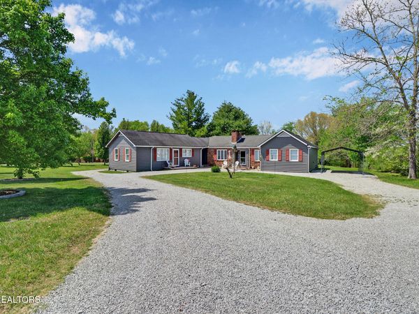 120 Cedar Lane, Crab Orchard, TN 37723