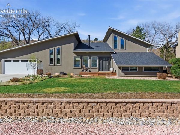 41 El Dorado Lane, Colorado Springs, CO 80919