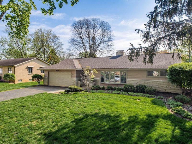 3478 Colchester Road, Upper Arlington, OH 43221 Photo 2