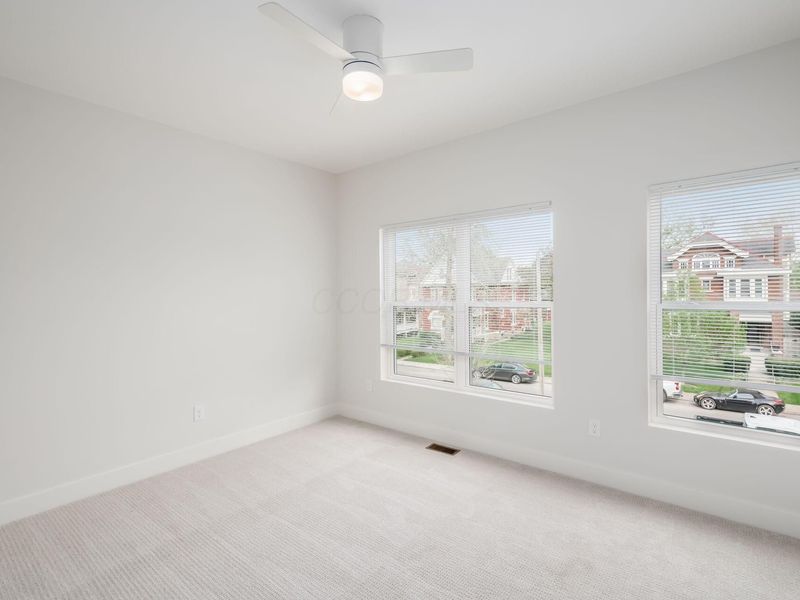 37 Miami Avenue, Columbus, OH 43203 Photo 28