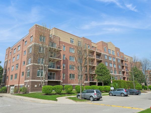 5155 Madison Street , Unit 509, Skokie, IL 60077