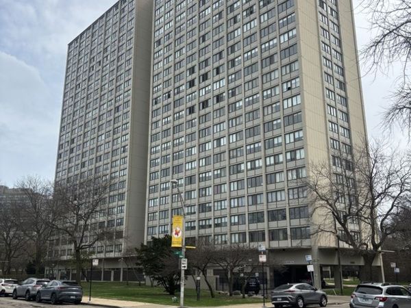 4800 S Lake Park Avenue , Unit 605, Chicago, IL 60615