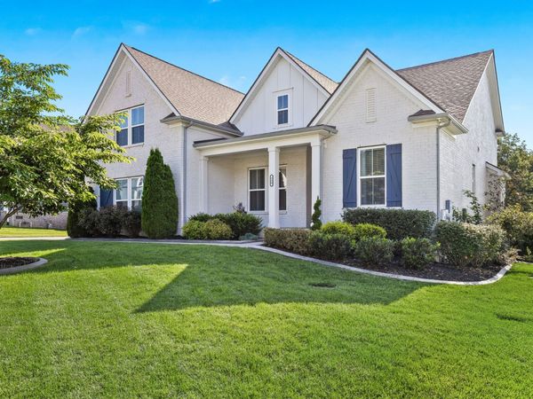 530 Oakvale Ln , Mount Juliet, TN 37122