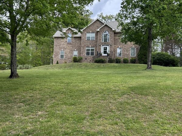 1034 Ridglea Dr , Burns, TN 37029