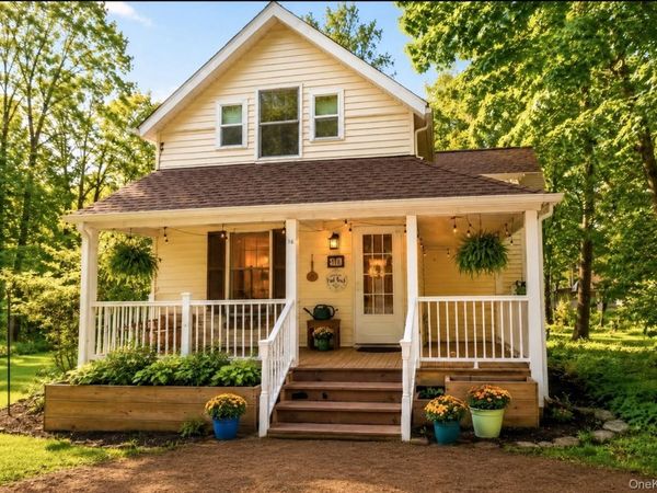 16 Yeoman Lane, Cornwall, NY 12518