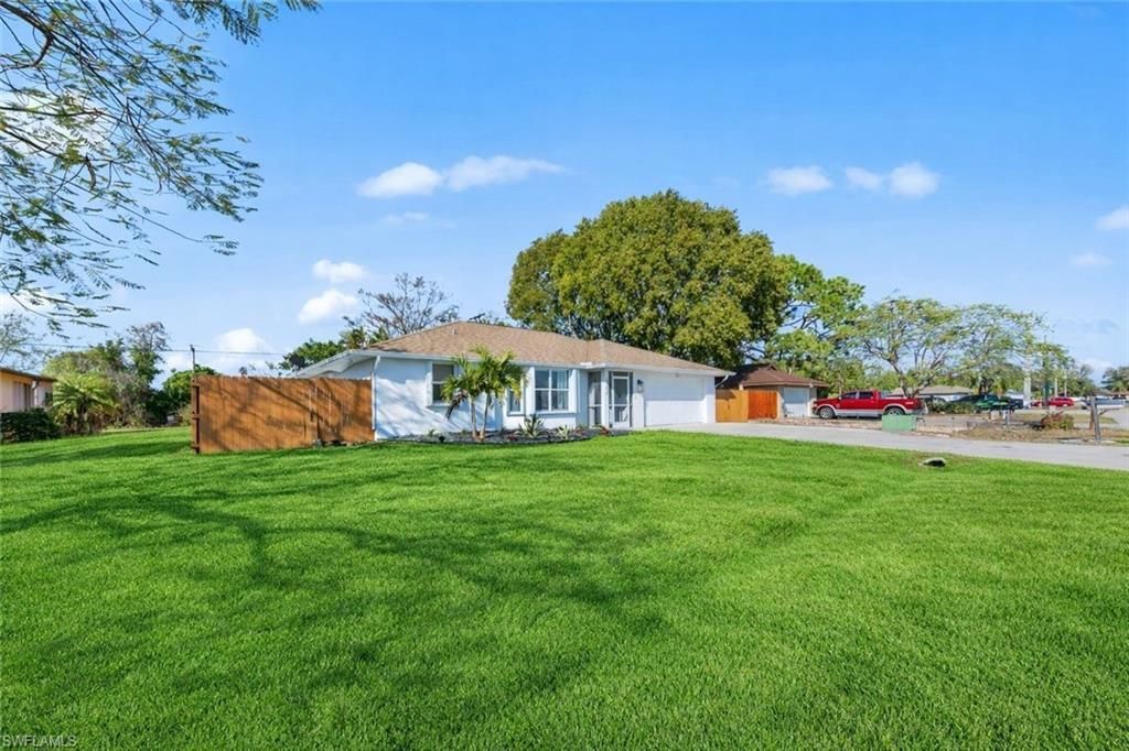 17634 Cypress Point Rd, Fort Myers, FL 33967 Photo