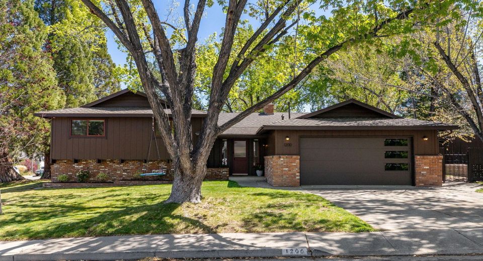 1200 Joshua Drive, Reno, NV 89509 Photo