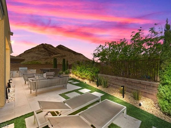 3060 Full Lotus Drive, Las Vegas, NV 89138
