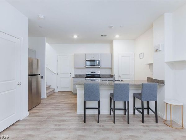 4145 Lunar Canyon Avenue, North Las Vegas, NV 89084