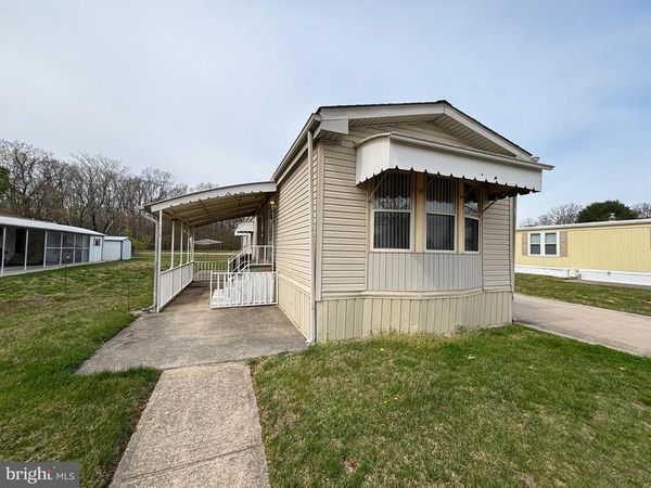 20 SPRUCE DRIVE , SICKLERVILLE, NJ 08081