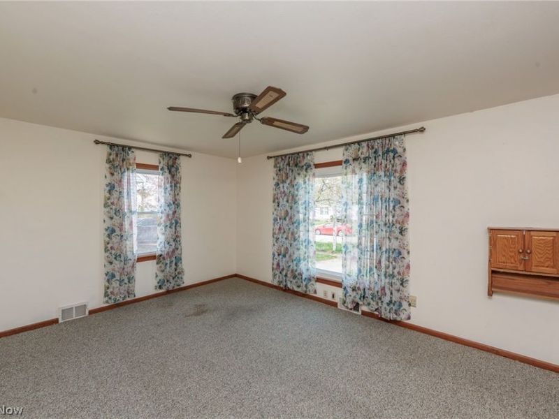 6103 Allanwood Drive, Parma, OH 44129 Photo 14