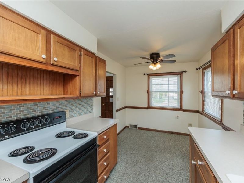 6103 Allanwood Drive, Parma, OH 44129 Photo 24