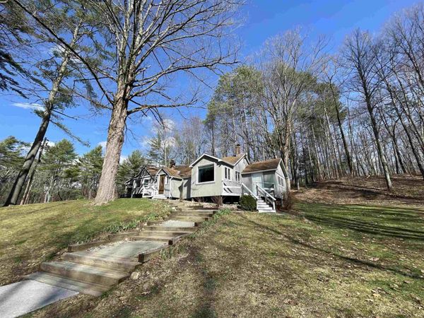 1260 Cider Mill Road, Shaftsbury, VT 05262